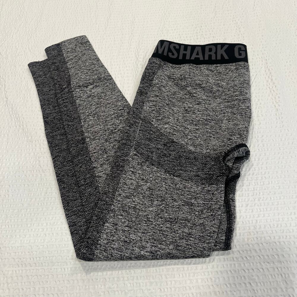 Gymshark black and gray leggings M women